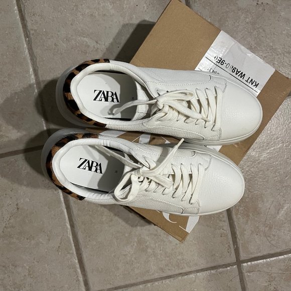 Zara leather platform sneakers with calf hair leopard accent Size 8 - Picture 3 of 6
